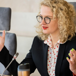 Министр экономики Литвы признала, что жители не смогут прожить на пенсию